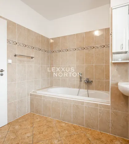 Pronájem vily, Průhonice, Pod Valem II., 400 m2