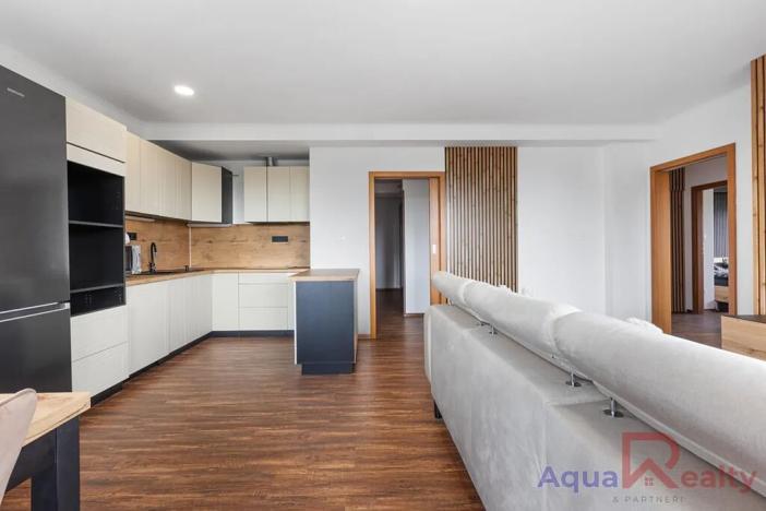 Prodej bytu 4+kk, Karlovy Vary, Dubová, 99 m2
