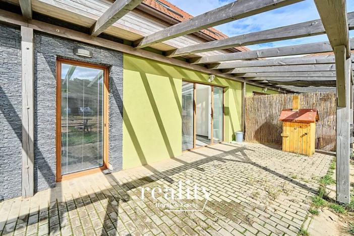 Prodej bytu 2+kk, Dešná, 49 m2