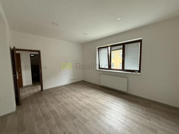 Pronájem bytu 2+1, Brno, Škrochova, 52 m2