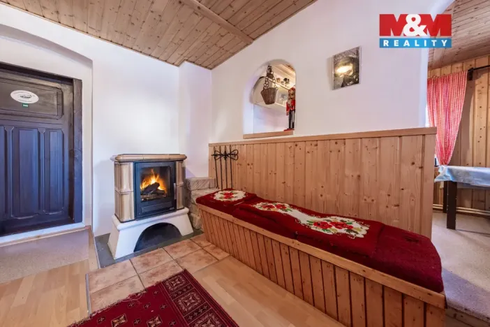 Prodej ubytování, Loučná pod Klínovcem - Háj, 285 m2