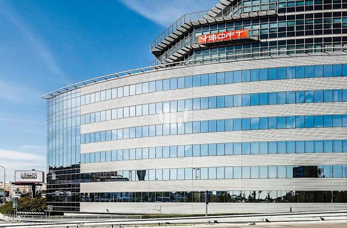 Pronájem kanceláře, Praha - Nusle, Doudlebská, 635 m2