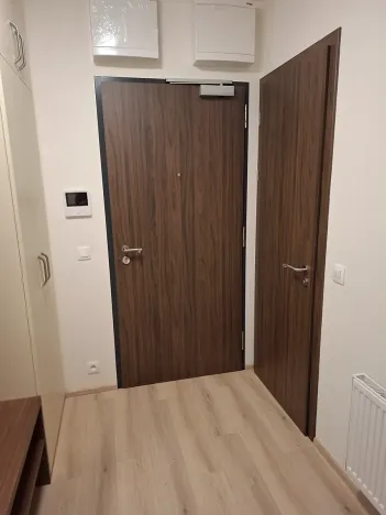 Prodej kanceláře, Praha - Hostivař, Nurmiho, 80 m2