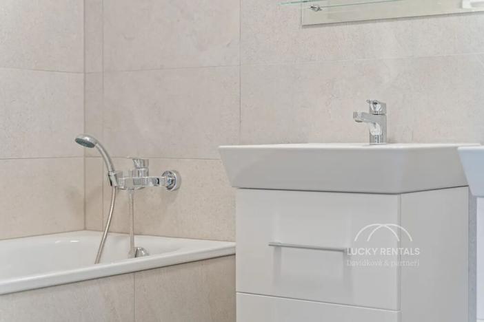 Pronájem bytu 2+kk, Praha - Chodov, Líbalova, 54 m2