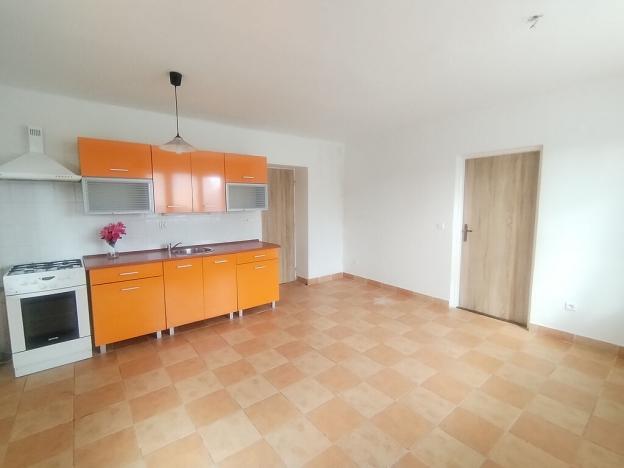 Pronájem bytu 2+1, Ostrava, U Lípy, 87 m2