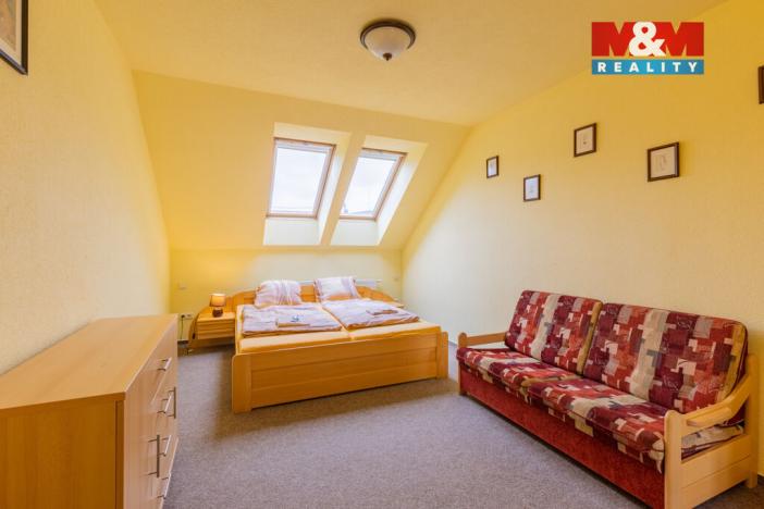 Pronájem restaurace, Malšice - Čenkov, 308 m2