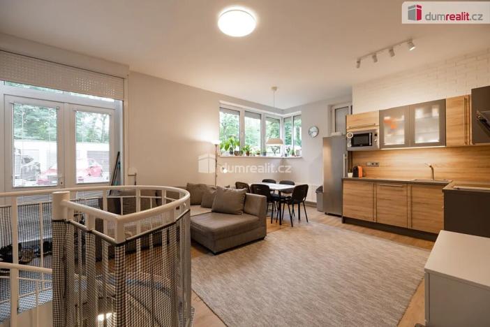 Prodej bytu 2+kk, Praha - Košíře, Zahradníčkova, 54 m2