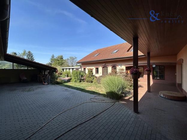 Prodej rodinného domu, Radslavice, Školní, 347 m2