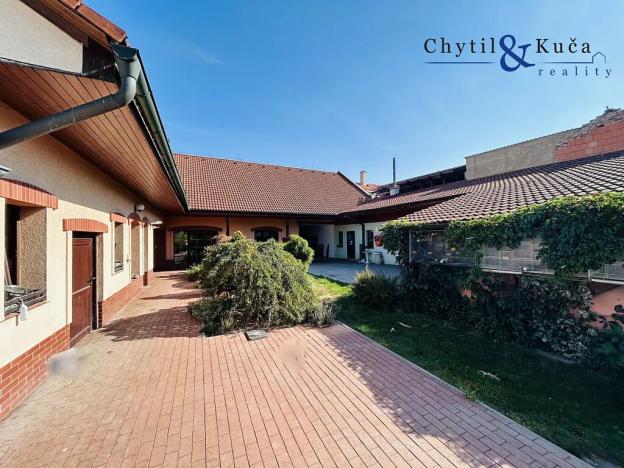 Prodej rodinného domu, Radslavice, Školní, 347 m2