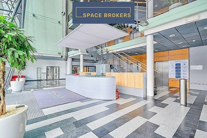 Pronájem kanceláře, Praha - Vokovice, Evropská, 2000 m2