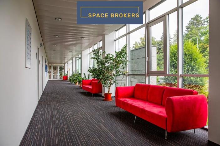 Pronájem kanceláře, Praha - Dejvice, Evropská, 1000 m2