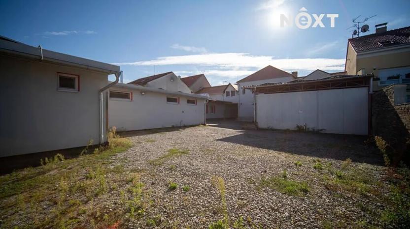 Pronájem obchodního prostoru, Břeclav, Lidická, 675 m2