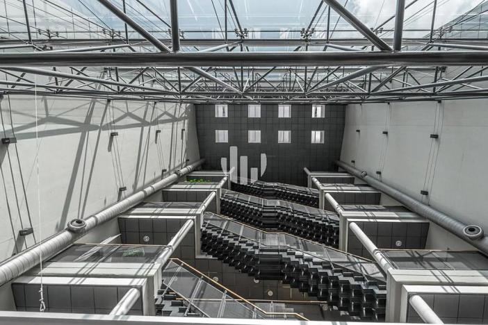 Pronájem kanceláře, Praha - Vokovice, Evropská, 700 m2