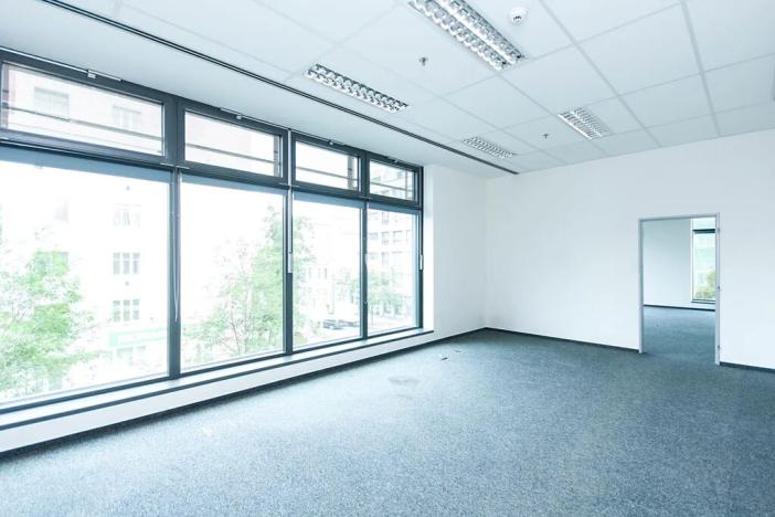 Pronájem kanceláře, Praha - Holešovice, U průhonu, 276 m2