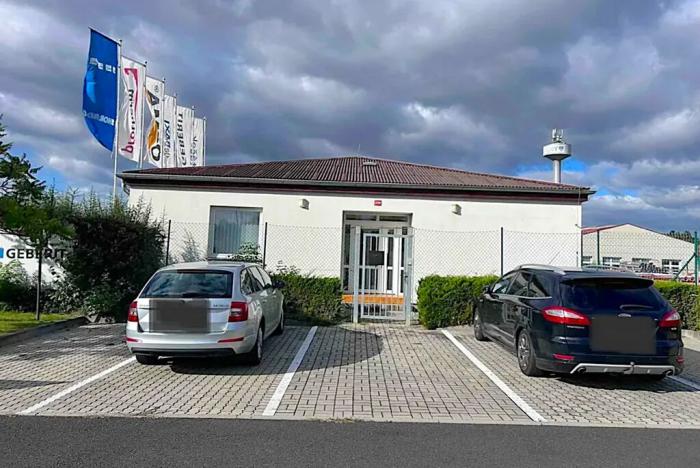 Pronájem obchodního prostoru, Louny, Průmyslová, 126 m2