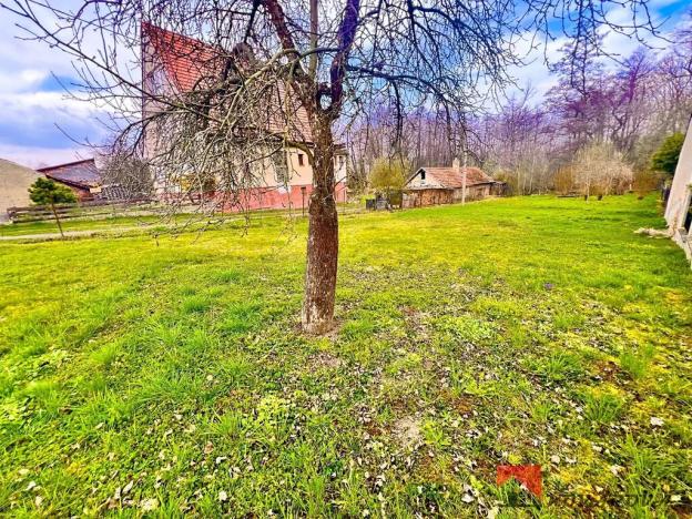 Prodej pozemku pro bydlení, Malý Újezd, 966 m2