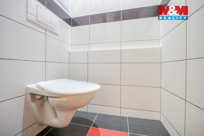 Prodej bytu 2+1, Sokolov, Švabinského, 59 m2