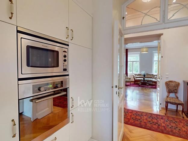 Pronájem bytu 3+1, Praha - Malá Strana, U železné lávky, 125 m2