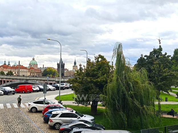 Pronájem bytu 3+1, Praha - Malá Strana, U železné lávky, 125 m2