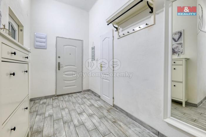 Prodej rodinného domu, Zahrádka, 300 m2