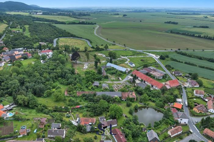 Prodej komerčního pozemku, Podhořany u Ronova, 21276 m2