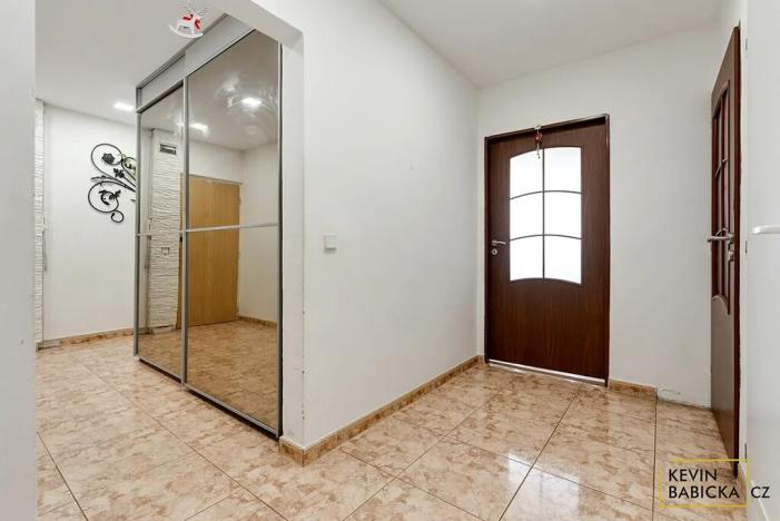 Prodej bytu 3+1, Brno, Zikova, 76 m2