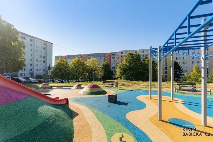 Prodej bytu 3+1, Brno, Zikova, 76 m2