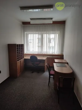 Pronájem kanceláře, Šumperk, Gen. Svobody, 18 m2