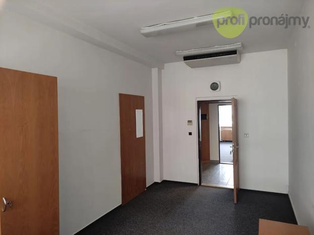 Pronájem kanceláře, Šumperk, Gen. Svobody, 19 m2