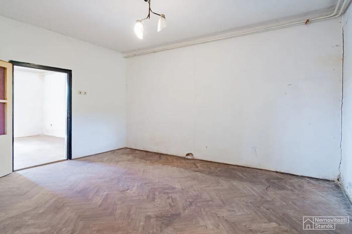 Prodej rodinného domu, Štěkeň, Kestřanská, 250 m2