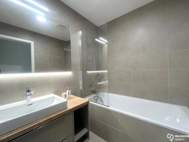 Pronájem bytu 3+kk, Olomouc, Ostrovní, 73 m2