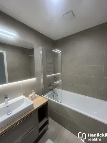 Pronájem bytu 3+kk, Olomouc, Ostrovní, 73 m2