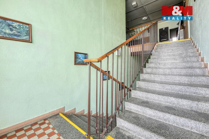 Prodej výrobních prostor, Černošín, 1100 m2