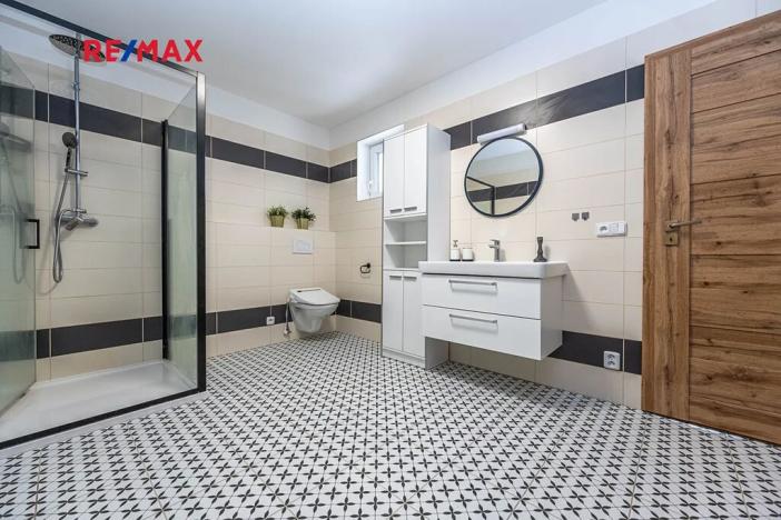 Prodej rodinného domu, Mnichovice, Myšlínská, 202 m2