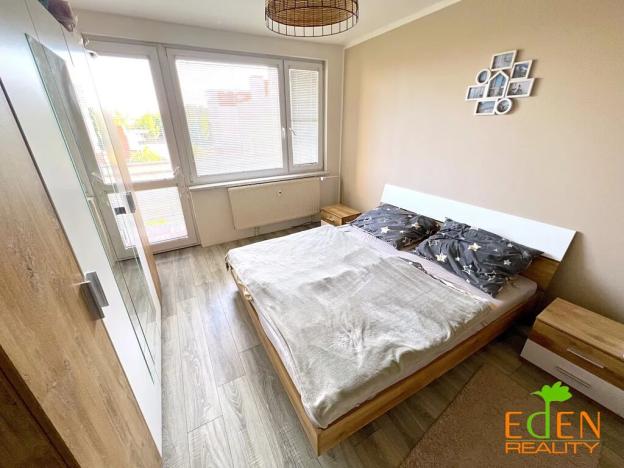 Prodej bytu 3+1, Plzeň, Bzenecká, 65 m2