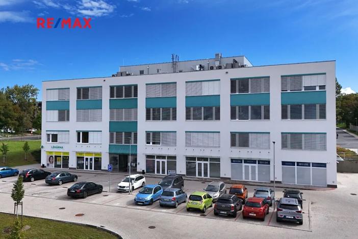 Pronájem ordinace, Milovice, Spojovací, 64 m2