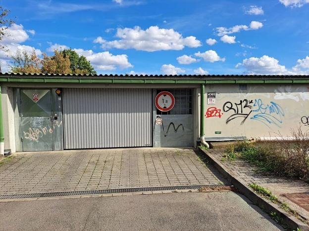 Pronájem garáže, Brno, Marie Kudeříkové, 15 m2