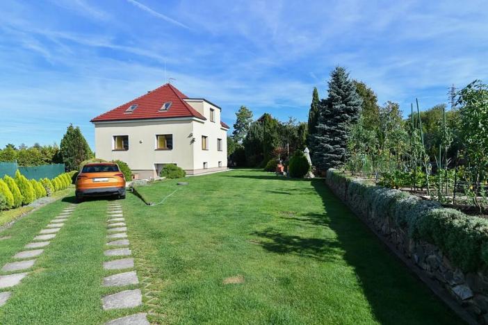 Prodej rodinného domu, Statenice, 203 m2