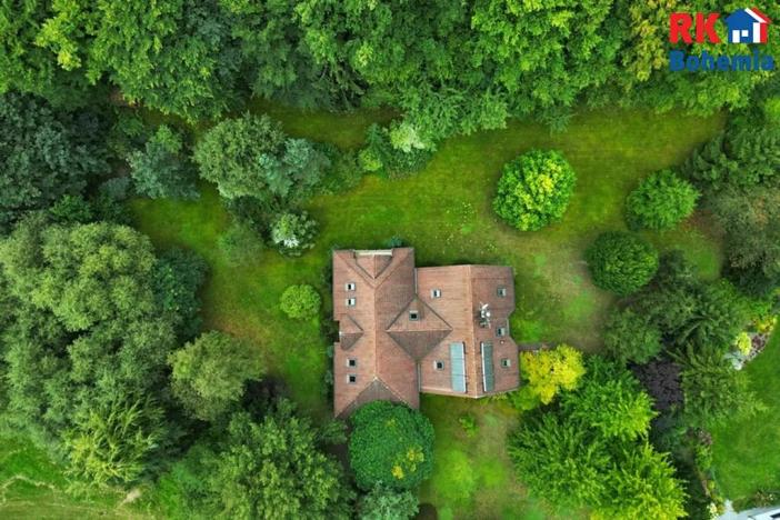 Prodej rodinného domu, Hrdlořezy, 400 m2