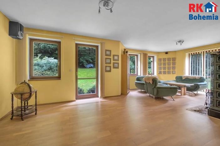 Prodej rodinného domu, Hrdlořezy, 400 m2