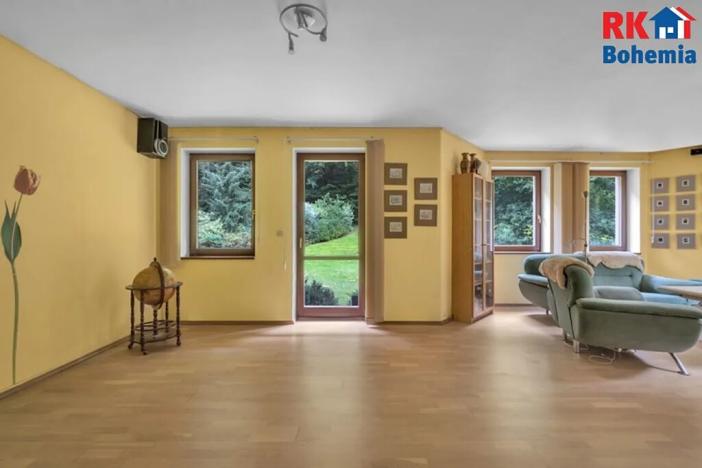 Prodej rodinného domu, Hrdlořezy, 400 m2