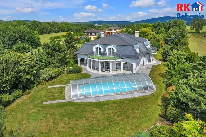 Prodej vily, Turnov, Křišťálová, 696 m2