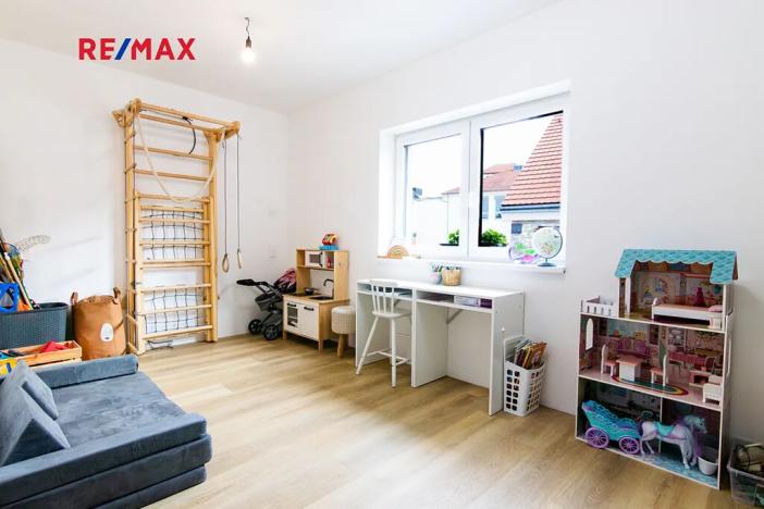 Prodej rodinného domu, Praha - Ďáblice, Na terase, 191 m2