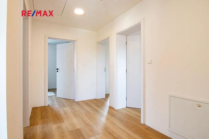 Prodej rodinného domu, Praha - Ďáblice, Na terase, 191 m2