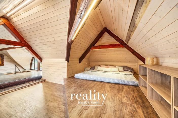 Prodej chalupy, Štítary, 202 m2