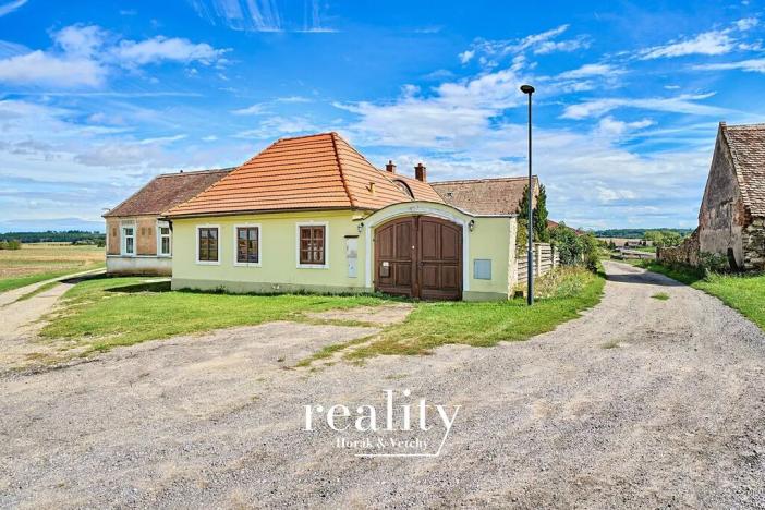 Prodej chalupy, Štítary, 202 m2