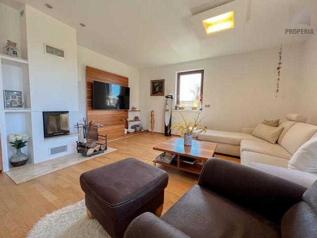 Prodej rodinného domu, Dukovany, 194 m2