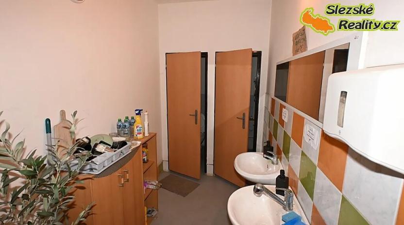 Pronájem skladu, Ostrava, Výškovická, 907 m2