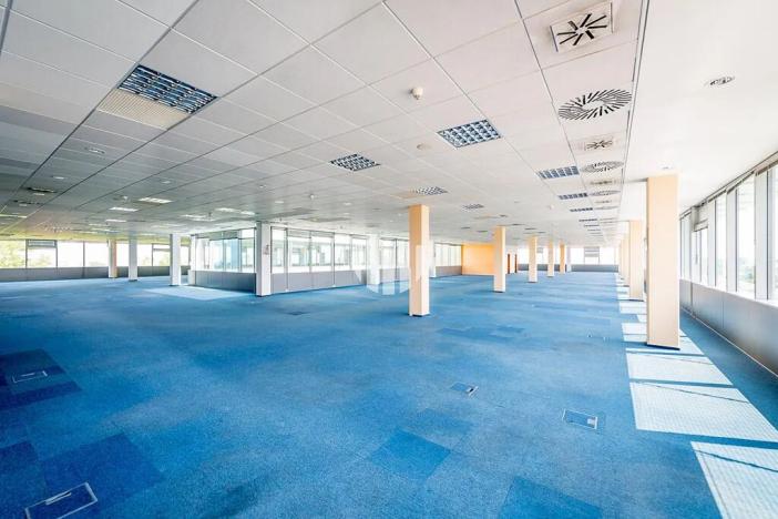 Pronájem kanceláře, Praha - Třebonice, Řevnická, 329 m2