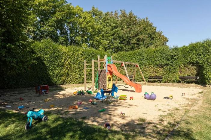 Prodej rodinného domu, Lidice, Oradourská, 186 m2